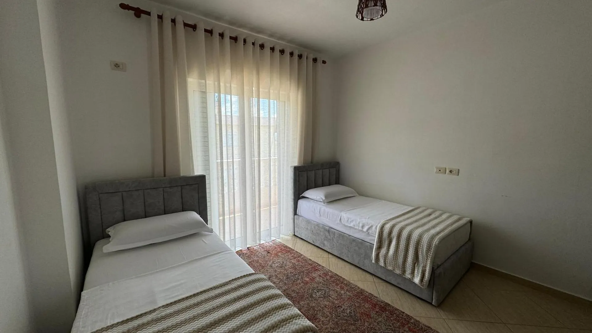 Sarandë Te Rori 아파트 알바니아